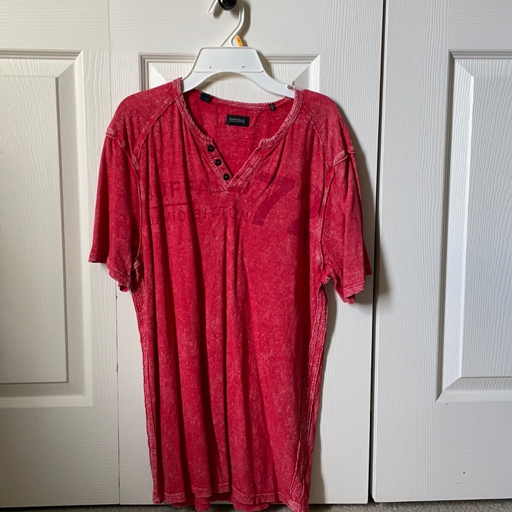 Red David Bitton casual T-shirt